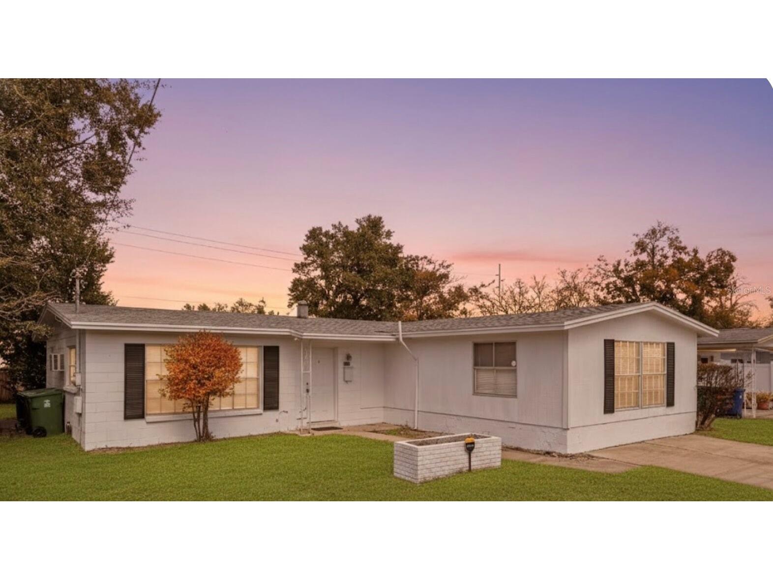 2312 E 112th Avenue Tampa FL 33612 TB8475227 image1