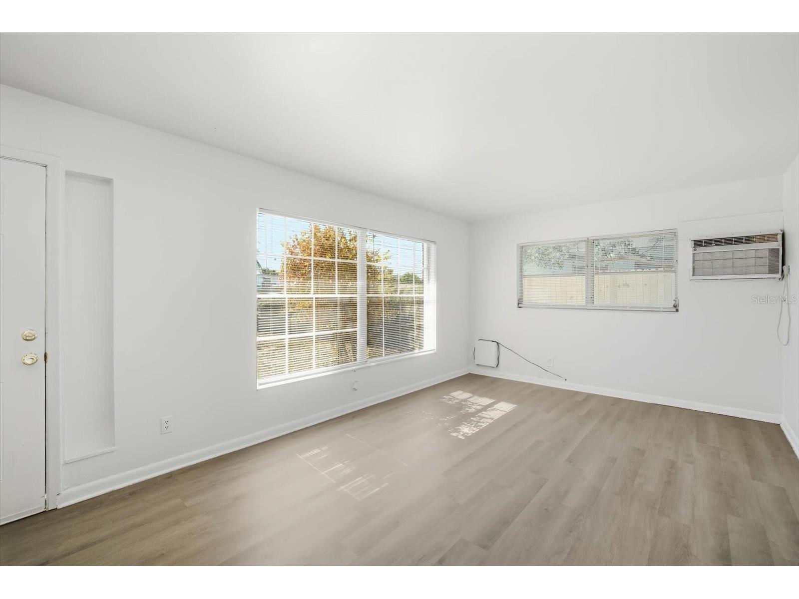 2312 E 112th Avenue Tampa FL 33612 TB8475227 image3