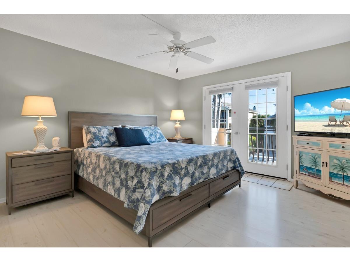 2312 Gulf Drive N #103 Bradenton Beach FL 34217 A4685249 image10