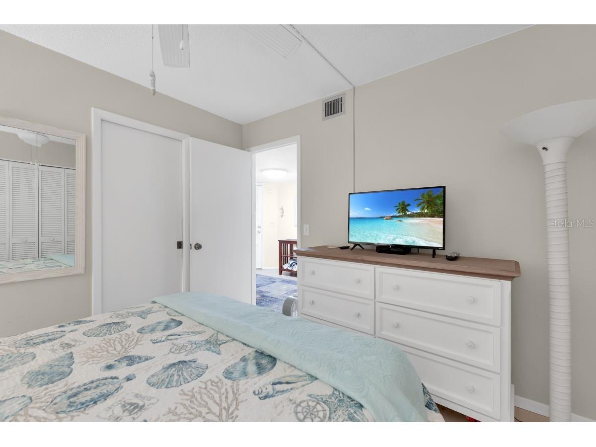2312 Gulf Drive N #103 Bradenton Beach FL 34217 A4685249 image16