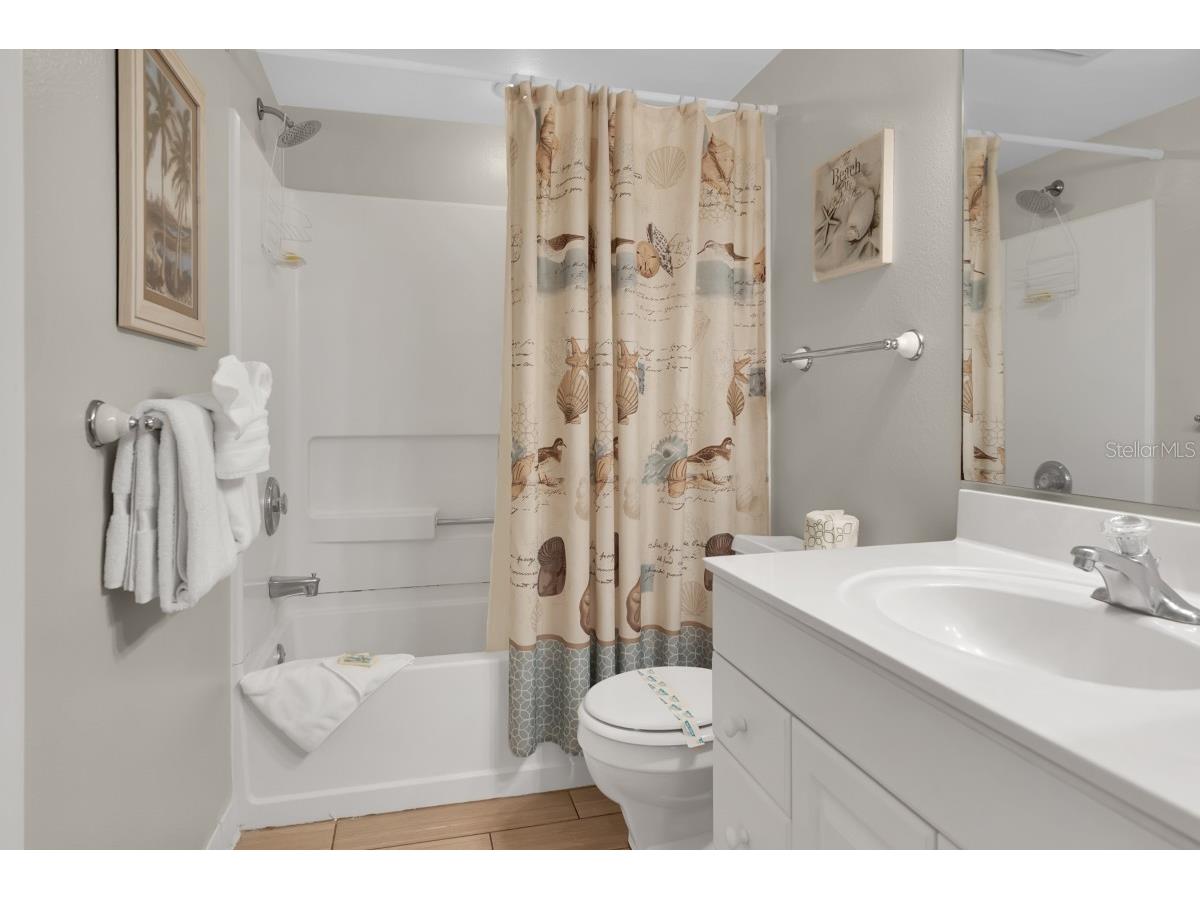 2312 Gulf Drive N #103 Bradenton Beach FL 34217 A4685249 image17