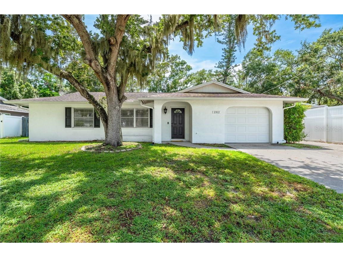 2312 Java Plum Avenue Sarasota FL 34232 A4659392 image1