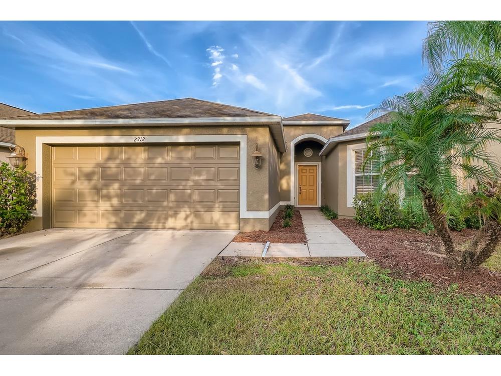 2312 Lawrence Hall Street Ruskin FL 33570 W7839688 image1