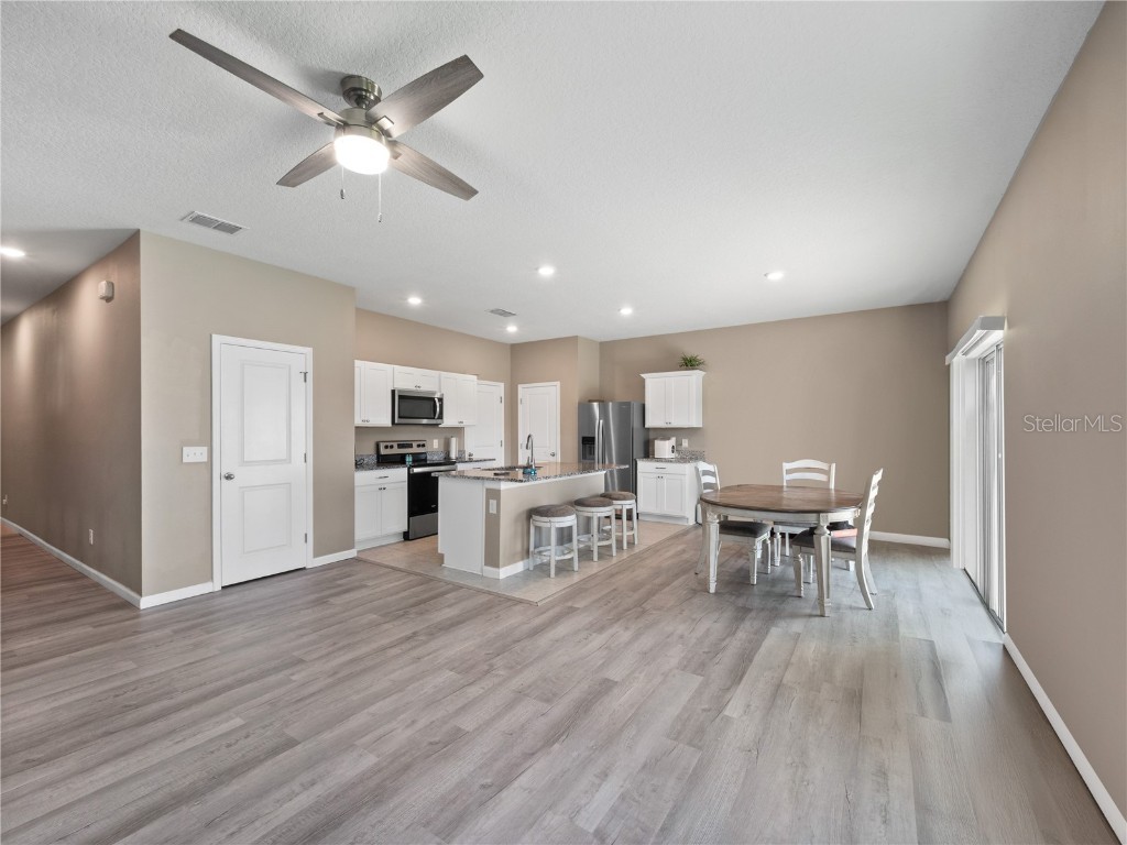 2312 Litchfield Loop Deland FL 32720 O6347356 image5