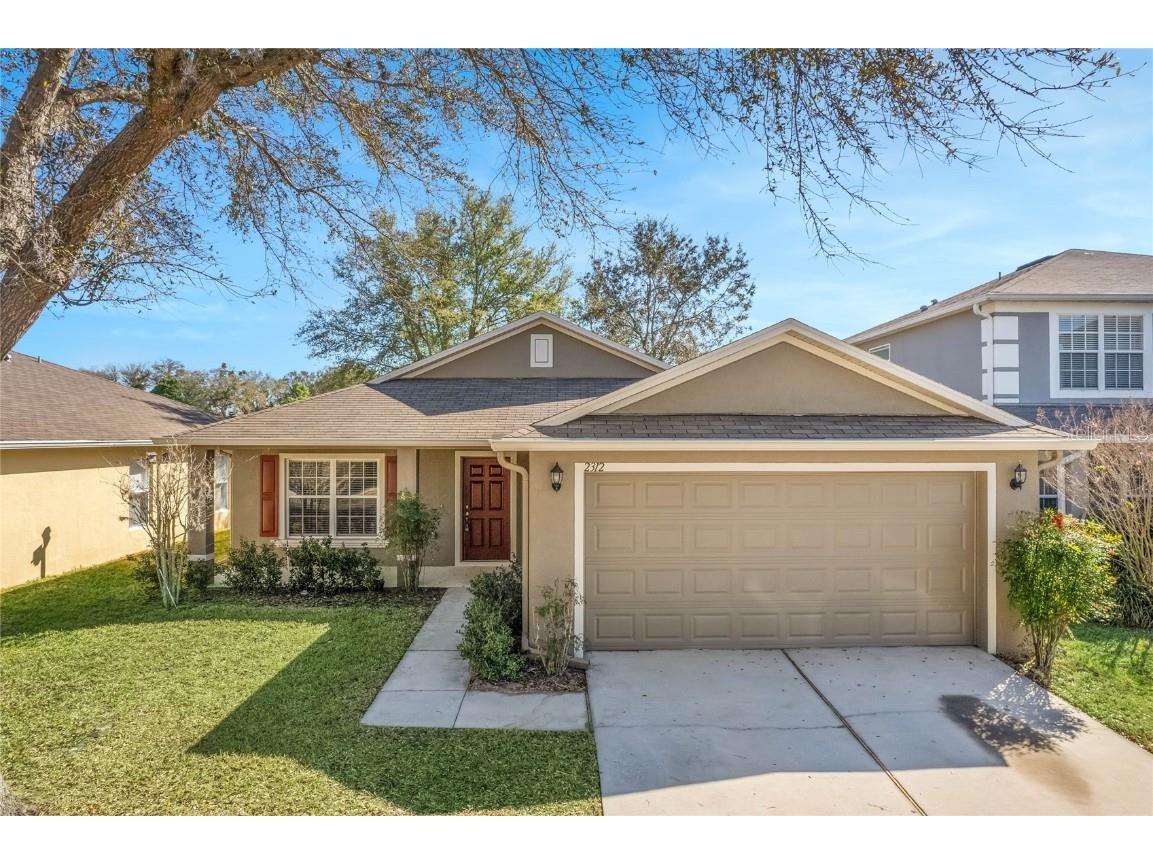 2312 Martins Run Tavares FL 32778 O6092013 image1