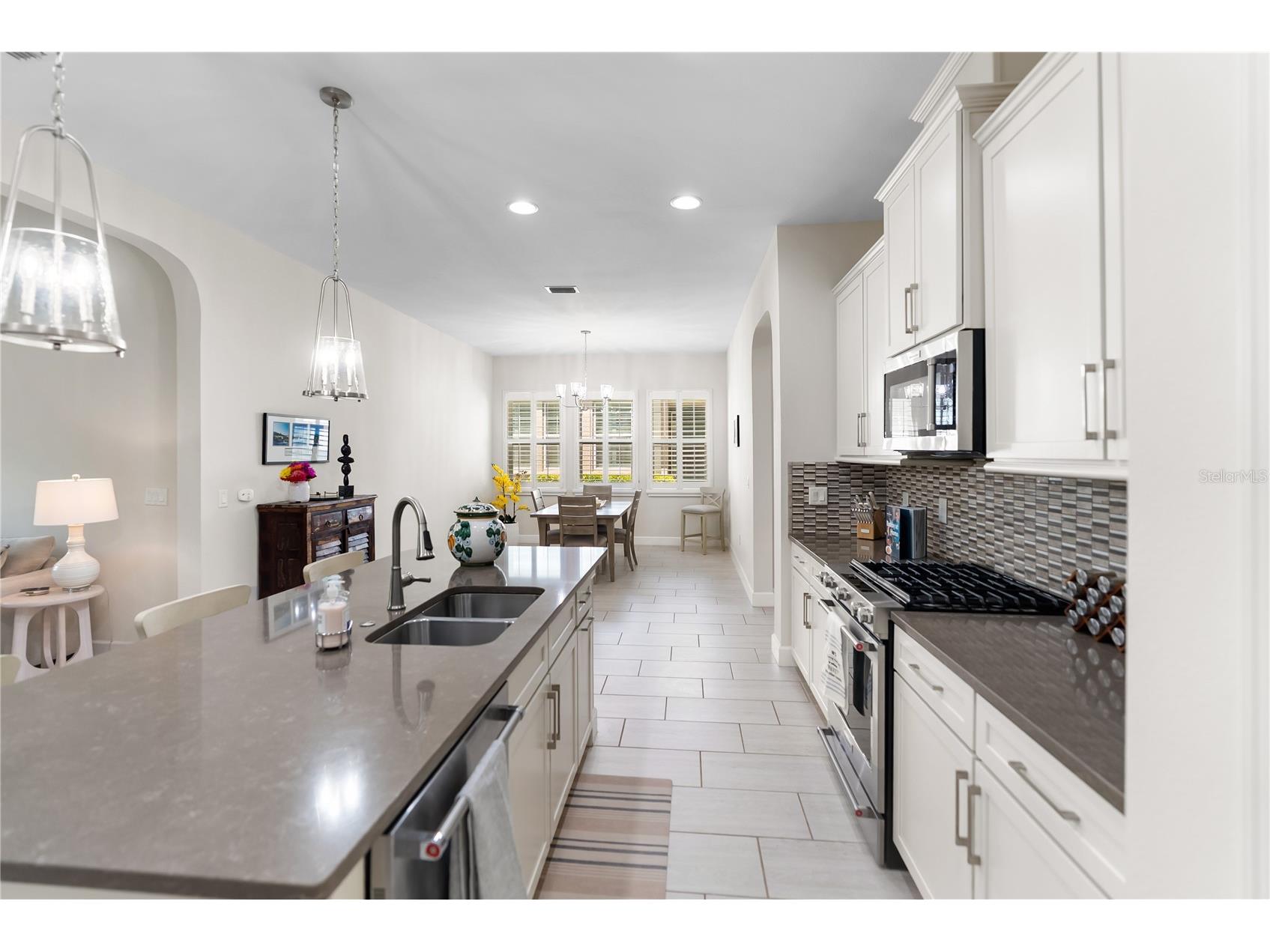 2312 Starwood Court Bradenton FL 34211 A4686211 image8