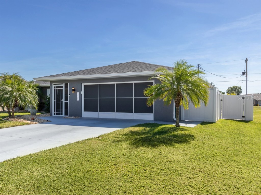 23125 Madelyn Avenue Port Charlotte FL 33954 D6133177 image1