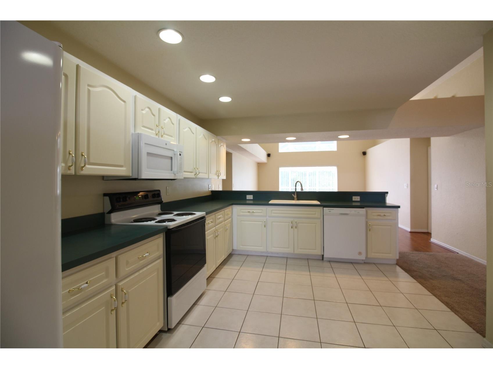 2313 Colony Club Drive Lakeland FL 33813 L4961150 image8