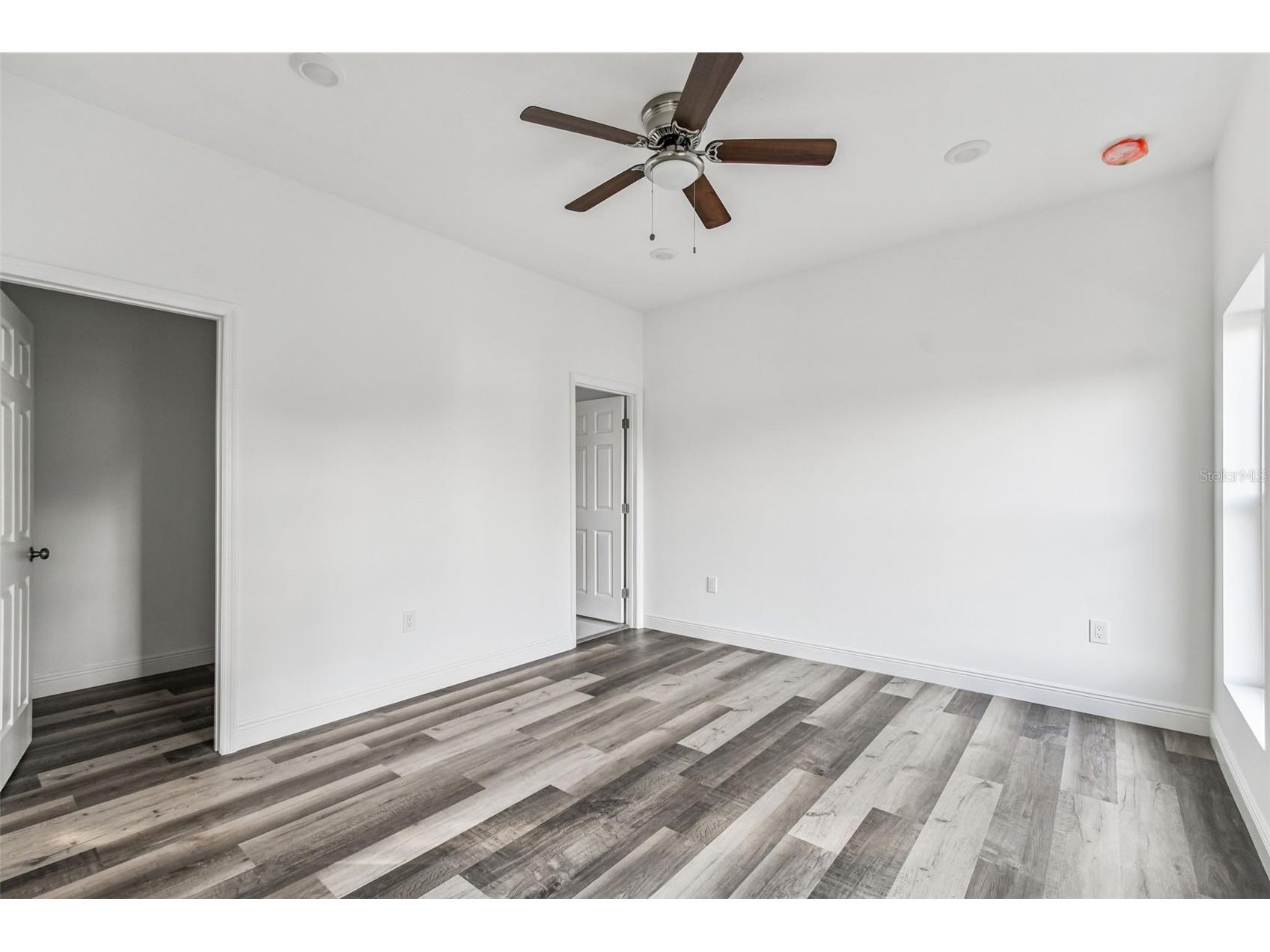 2313 E Columbus Drive Tampa FL 33605 TB8444385 image45