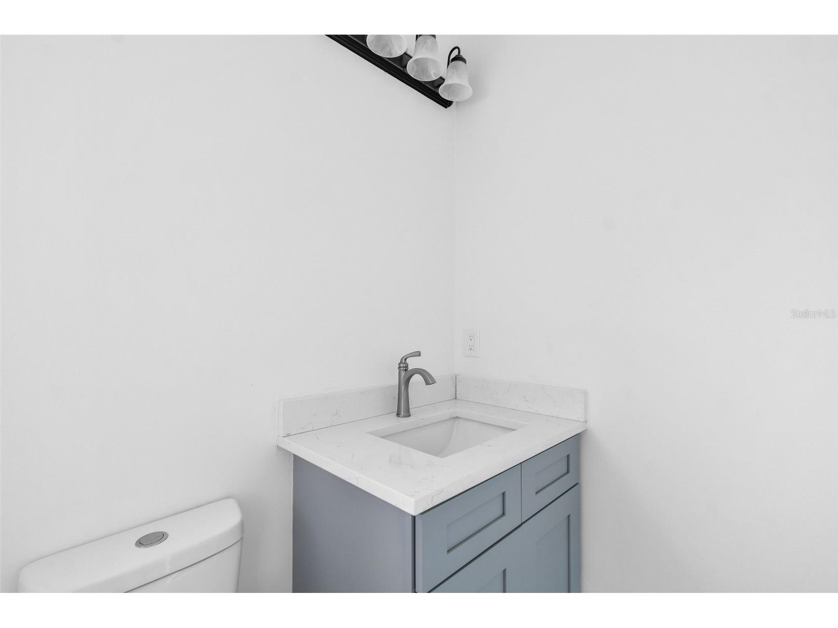 2313 E Columbus Drive Tampa FL 33605 TB8444385 image50