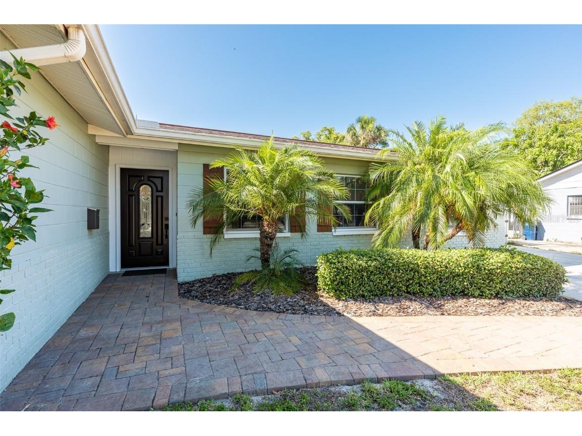 2313 Fern Circle Tampa FL 33604 U8244617 image1