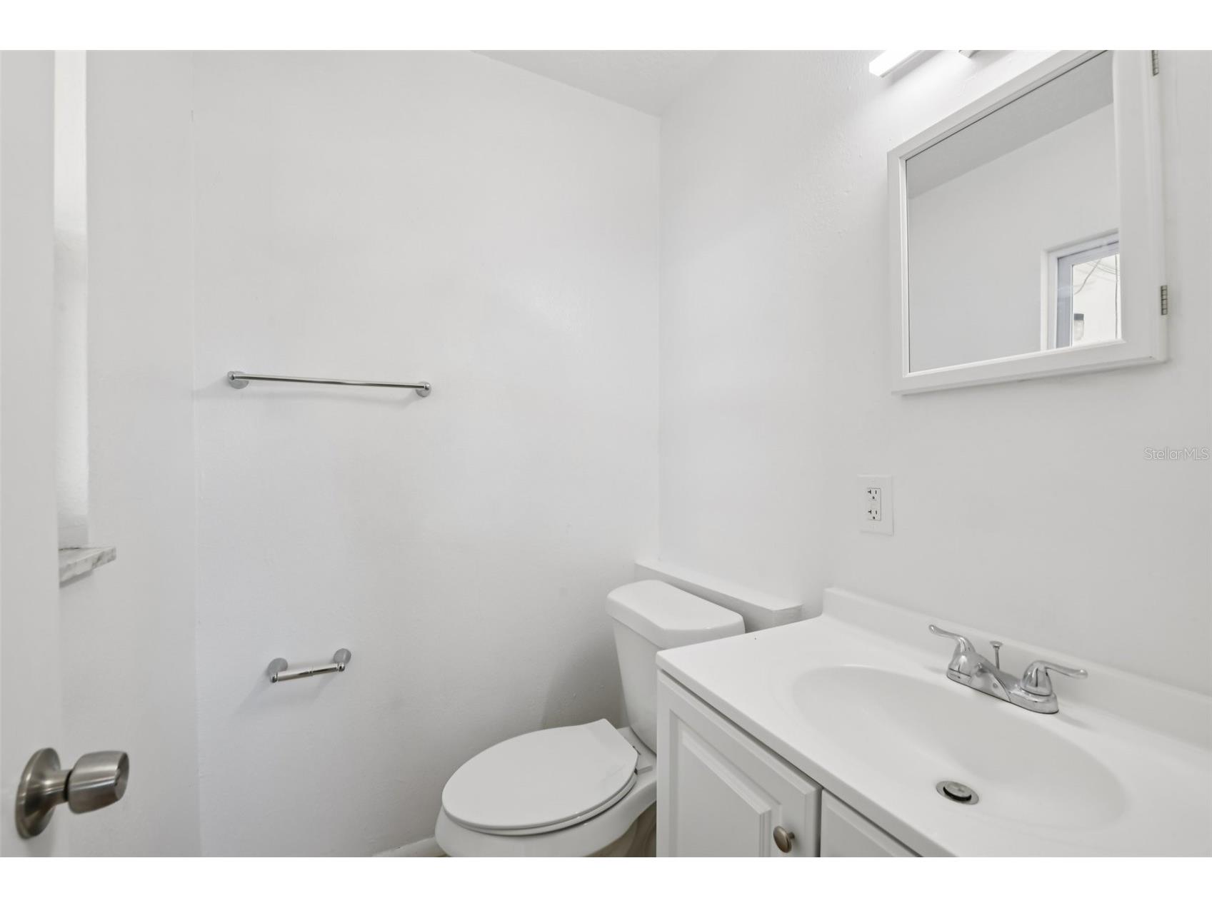 2313 Fleet Circle Orlando FL 32817 O6391540 image13