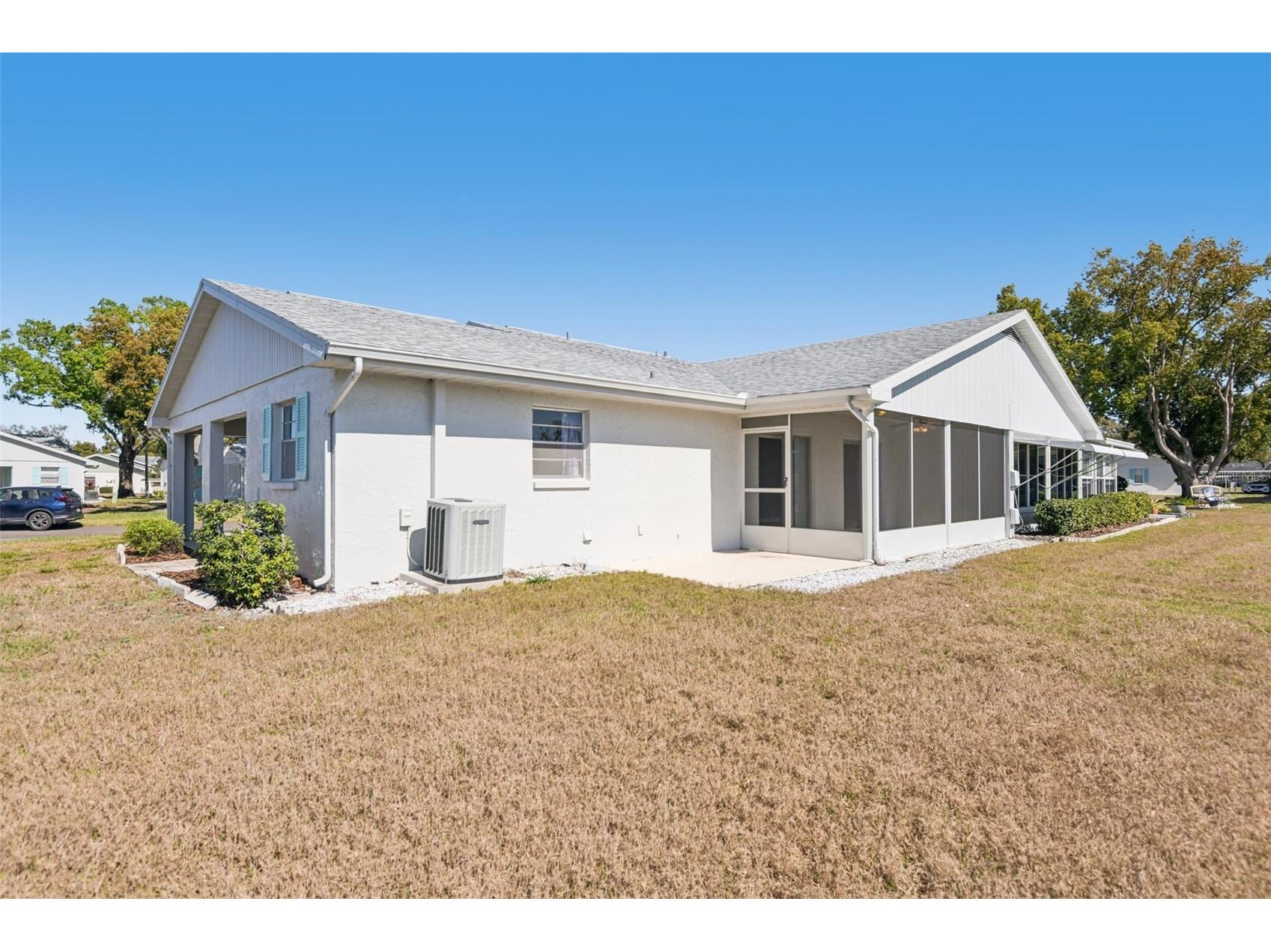 2313 Grenoble Place Sun City Center FL 33573 TB8477375 image30