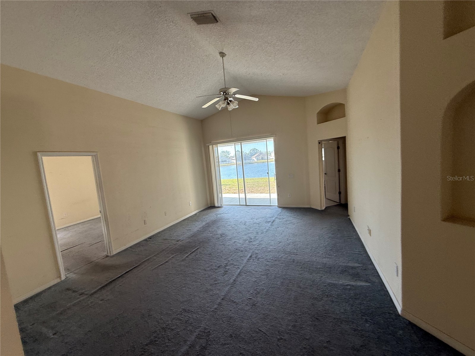 2313 Lawrence Hall Street Ruskin FL 33570 TB8467567 image5