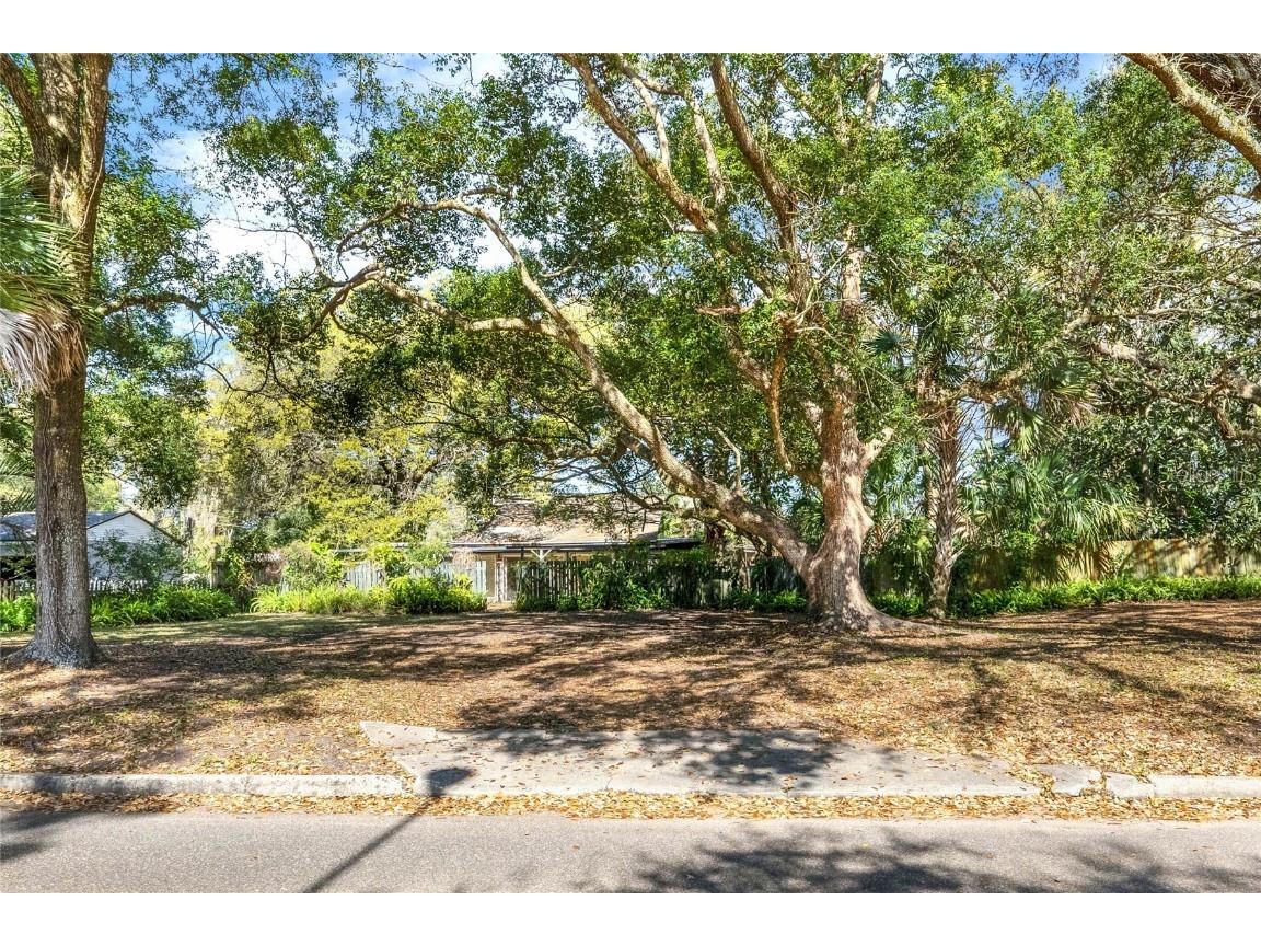 2313 Loch Lomond Drive Winter Park FL 32792 O6237564 image1