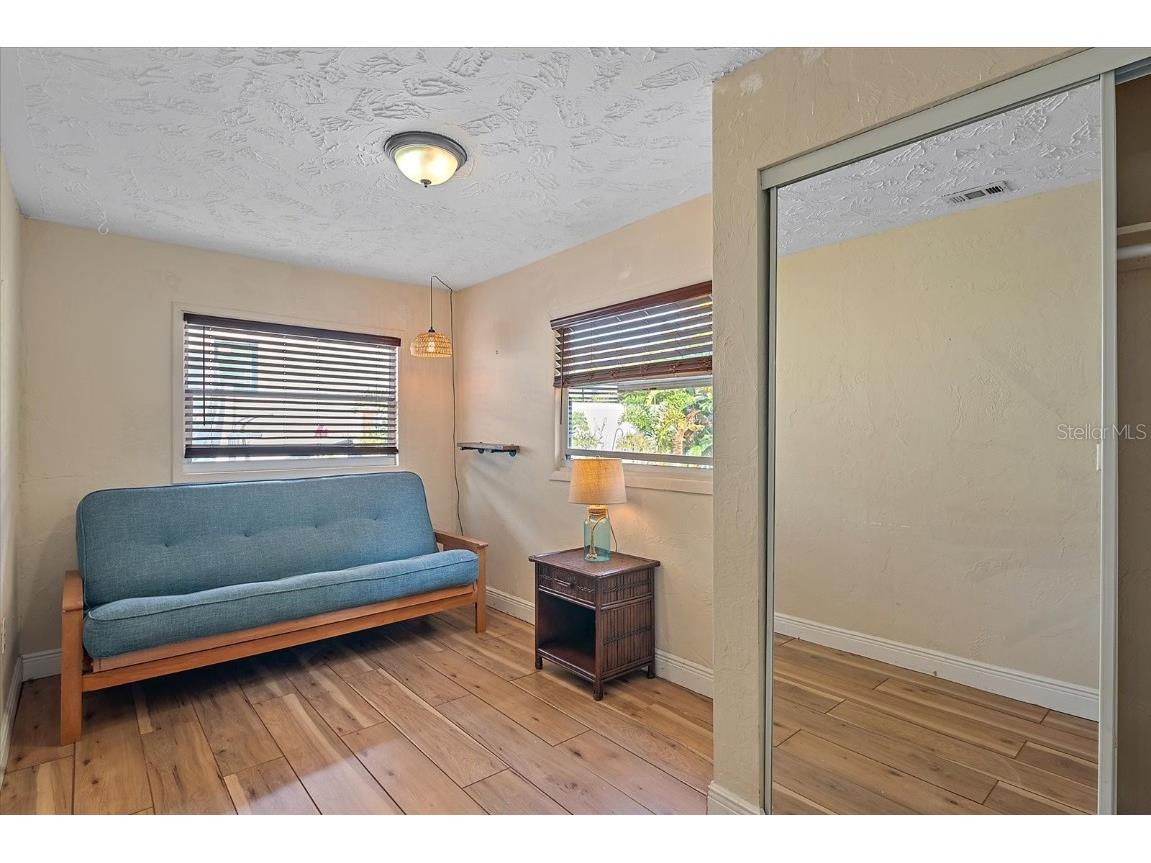 2313 Loma Linda Street Sarasota FL 34239 A4671821 image20