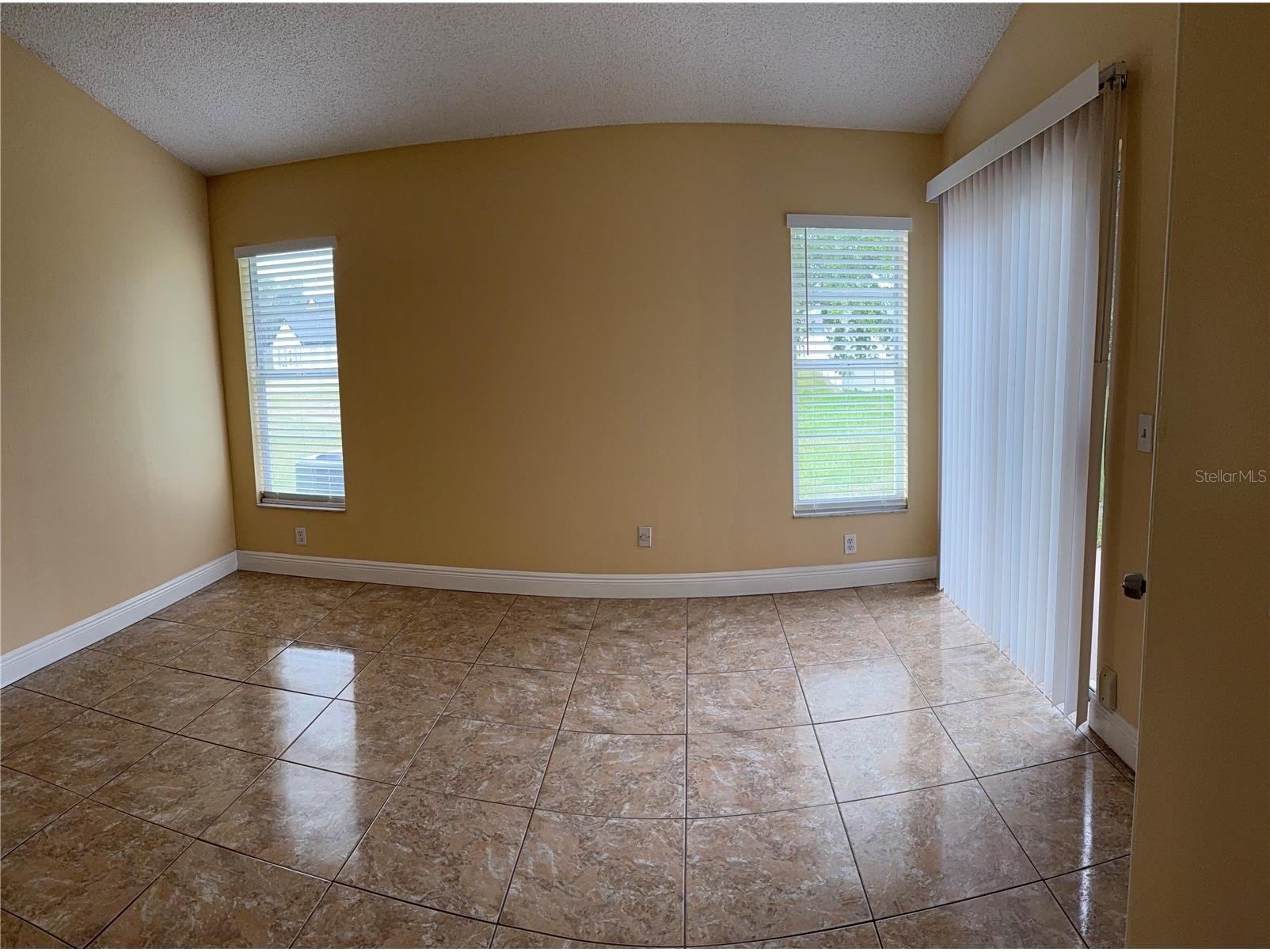 2313 Palm Creek Orlando FL 32822 O6418951 image11