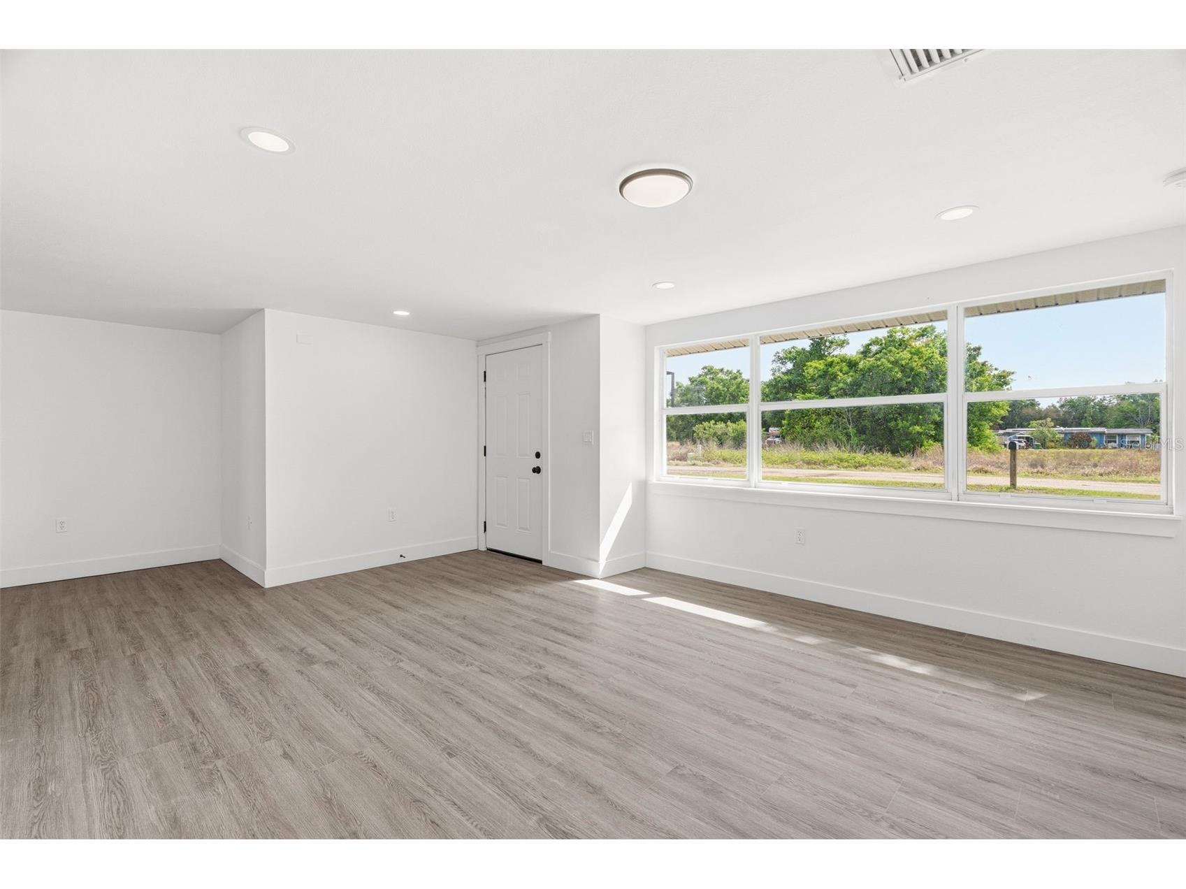 2313 Pinegrove Circle Punta Gorda FL 33982 C7523957 image4