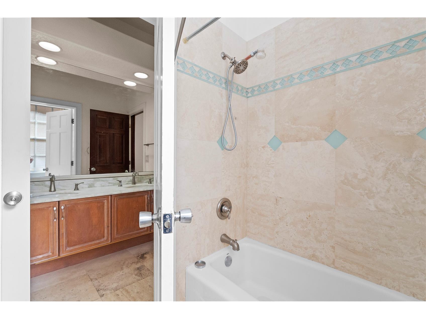 2313 Roat Drive Orlando FL 32835 O6380993 image32