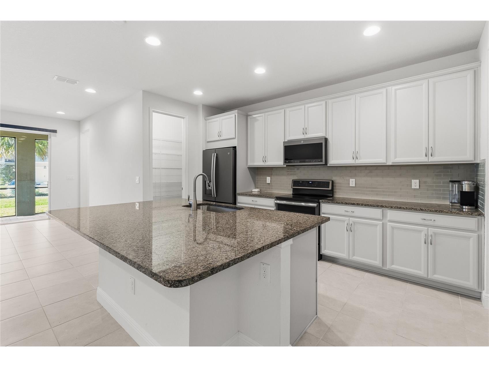 2313 Sunset Wind Loop Oldsmar FL 34677 TB8461950 image11
