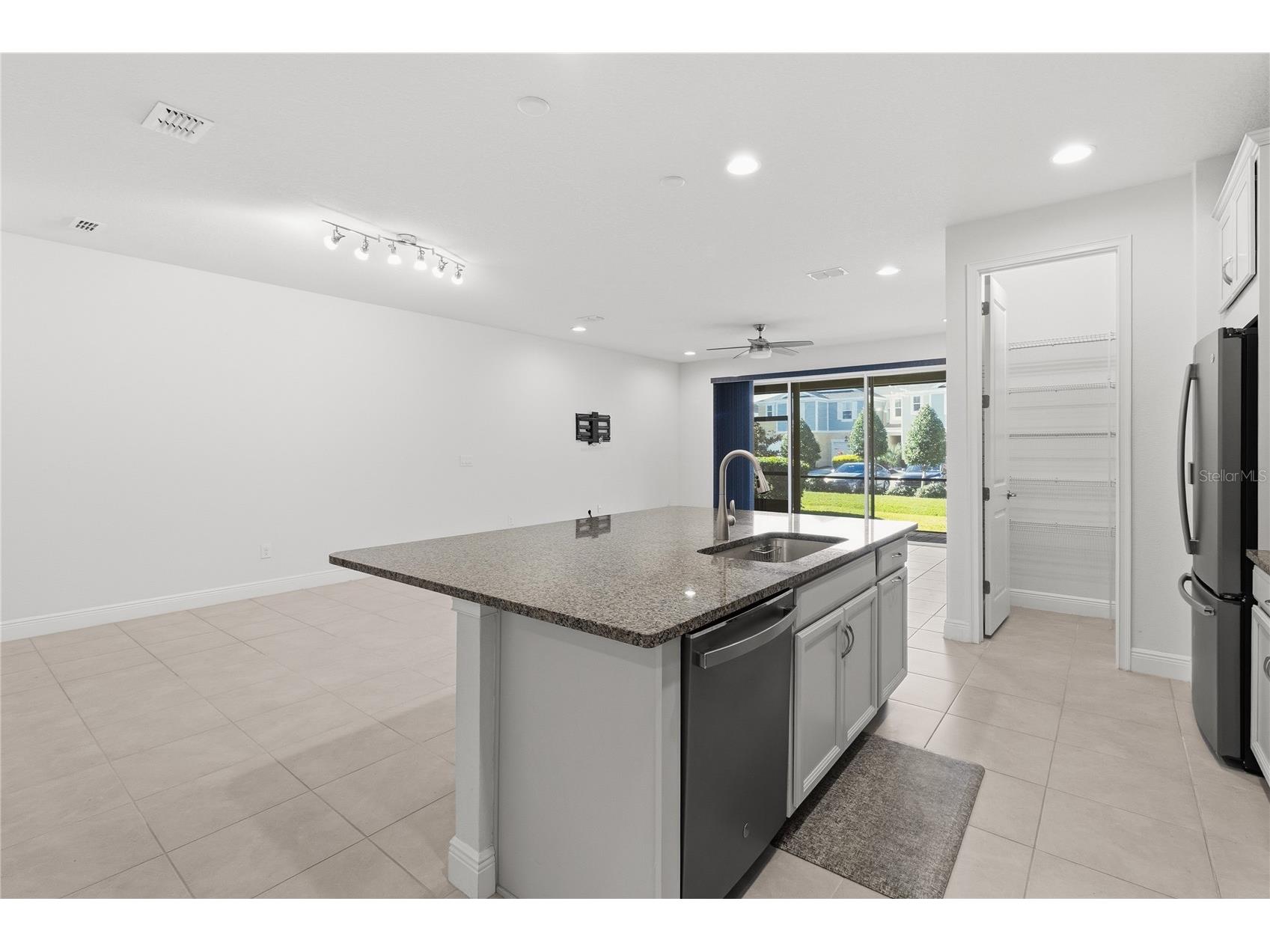 2313 Sunset Wind Loop Oldsmar FL 34677 TB8461950 image12