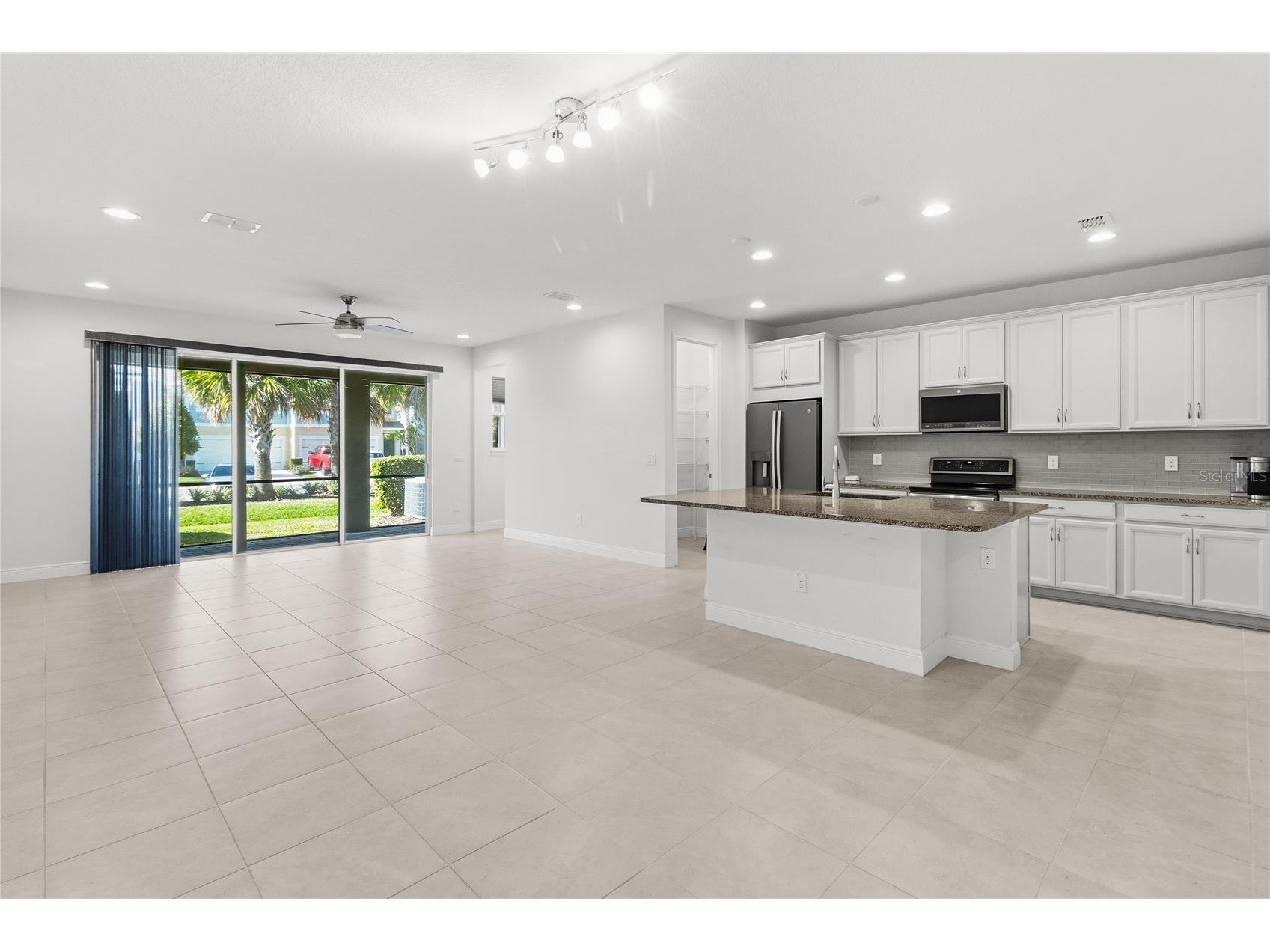 2313 Sunset Wind Loop Oldsmar FL 34677 TB8461950 image5