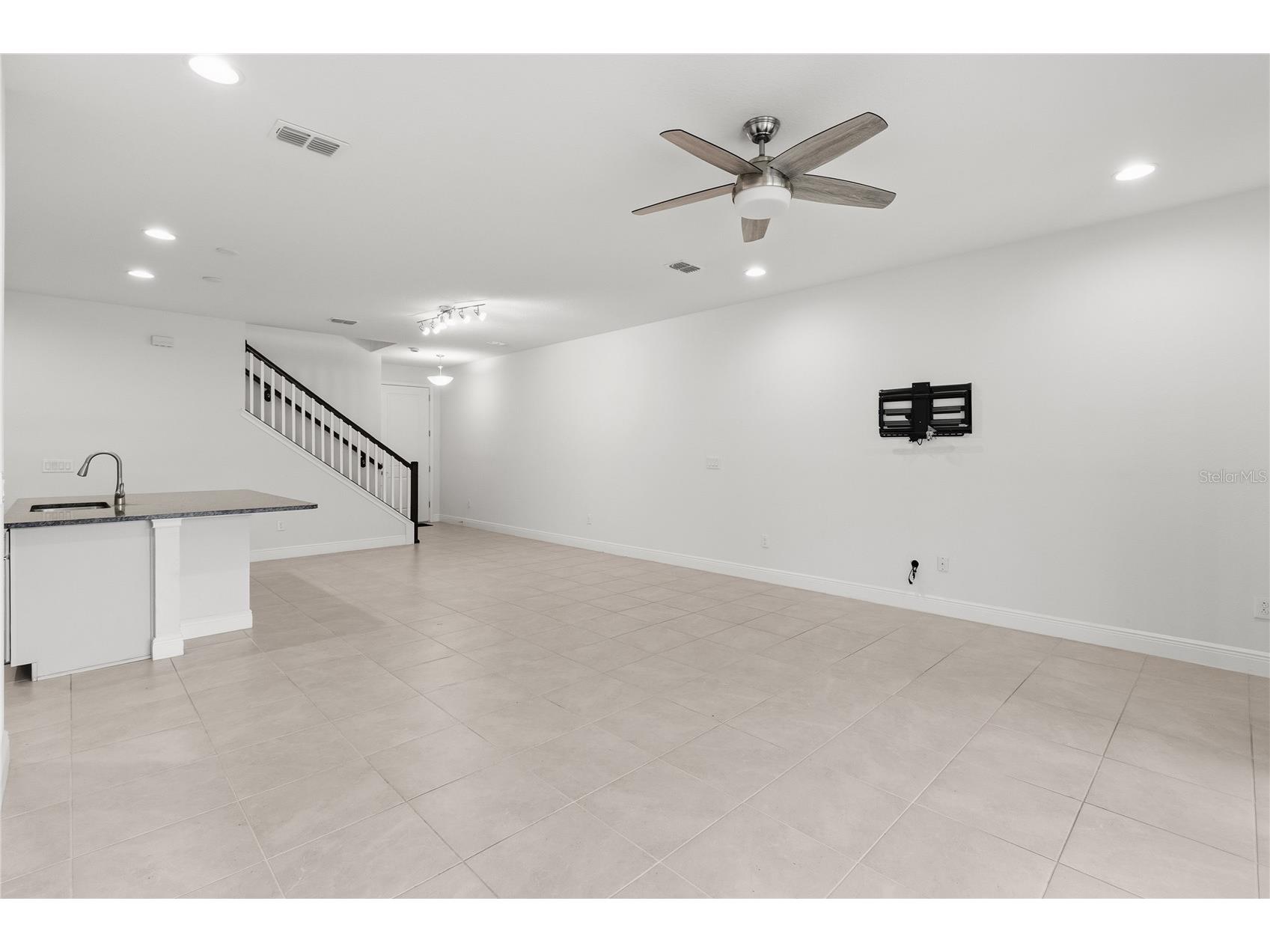 2313 Sunset Wind Loop Oldsmar FL 34677 TB8461950 image9