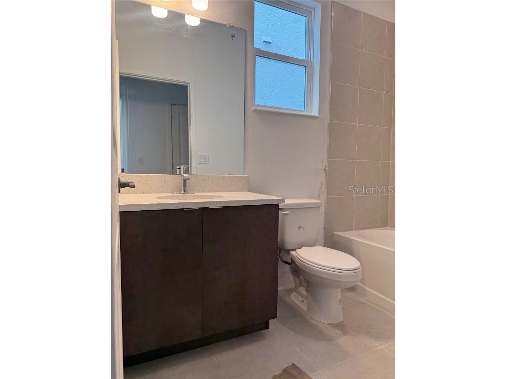 2313 W Spruce Street Tampa FL 33607 TB8405115 image3