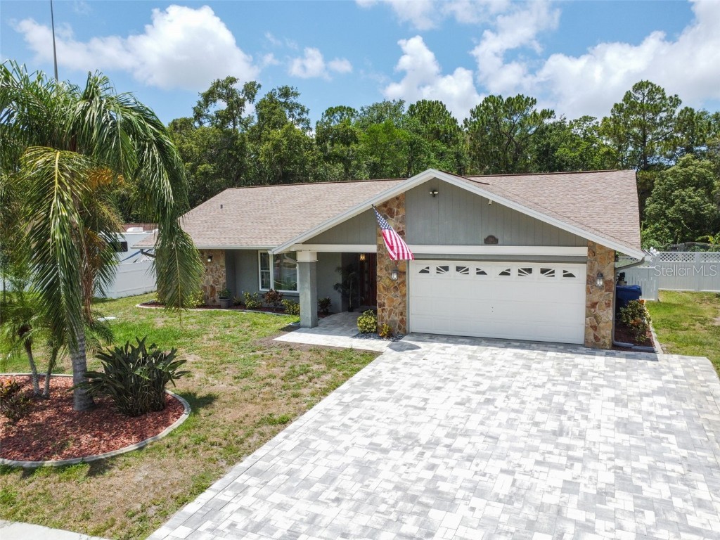 2313 Woodbend Circle New Port Richey FL 34655 W7855702 image1