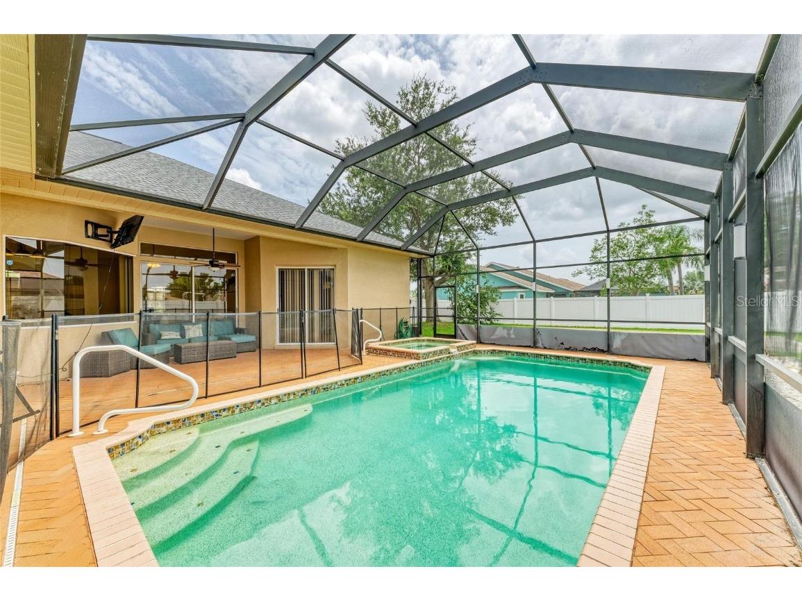 23136 Langdon Avenue Port Charlotte FL 33954 A4657199 image32