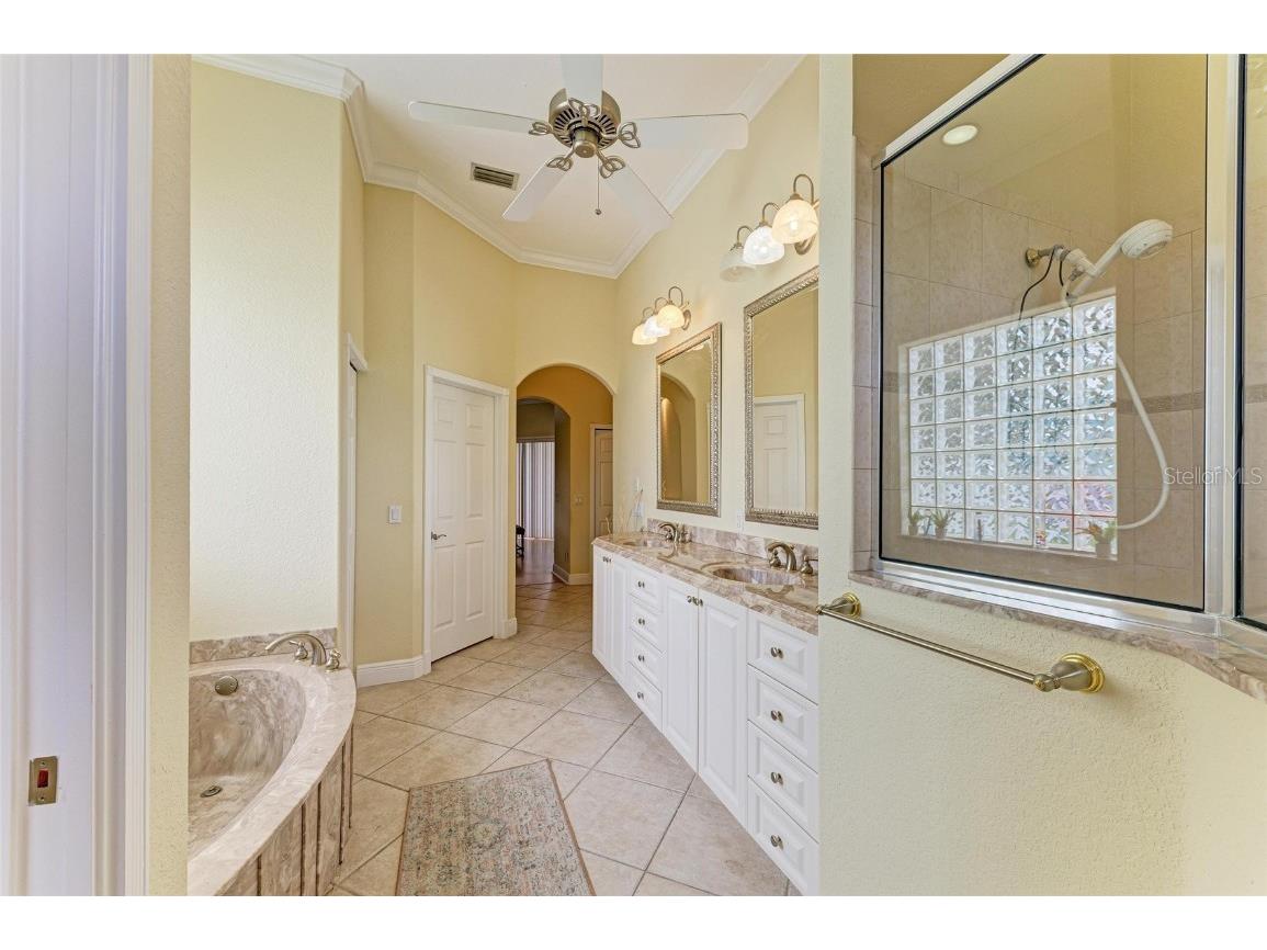 23136 Langdon Avenue Port Charlotte FL 33954 A4657199 image44