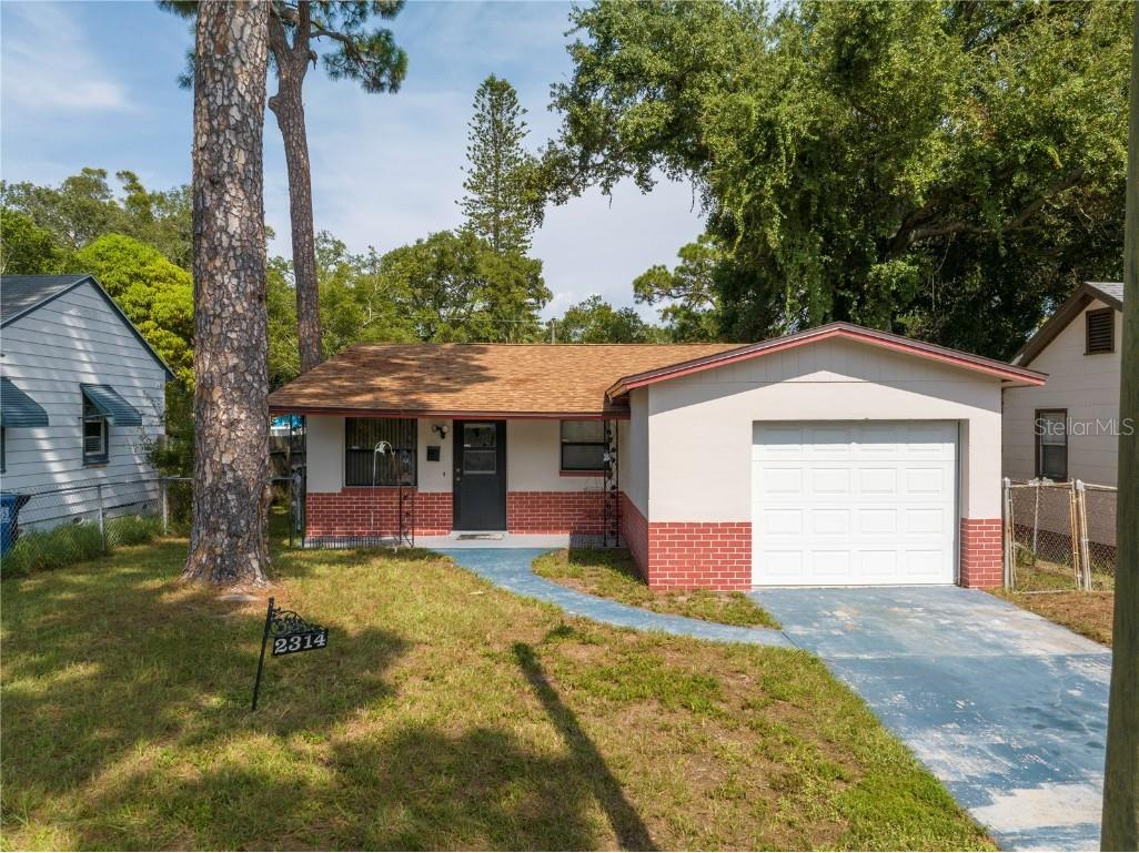 2314 10th Street S Saint Petersburg FL 33705 U8211602 image1