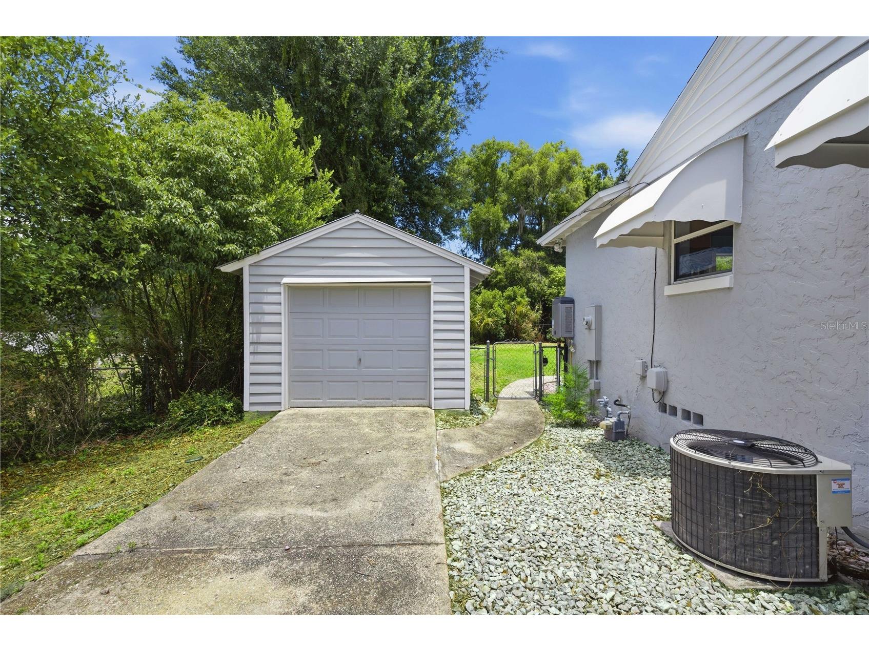 2314 Butler Street Leesburg FL 34748 OM724745 image35