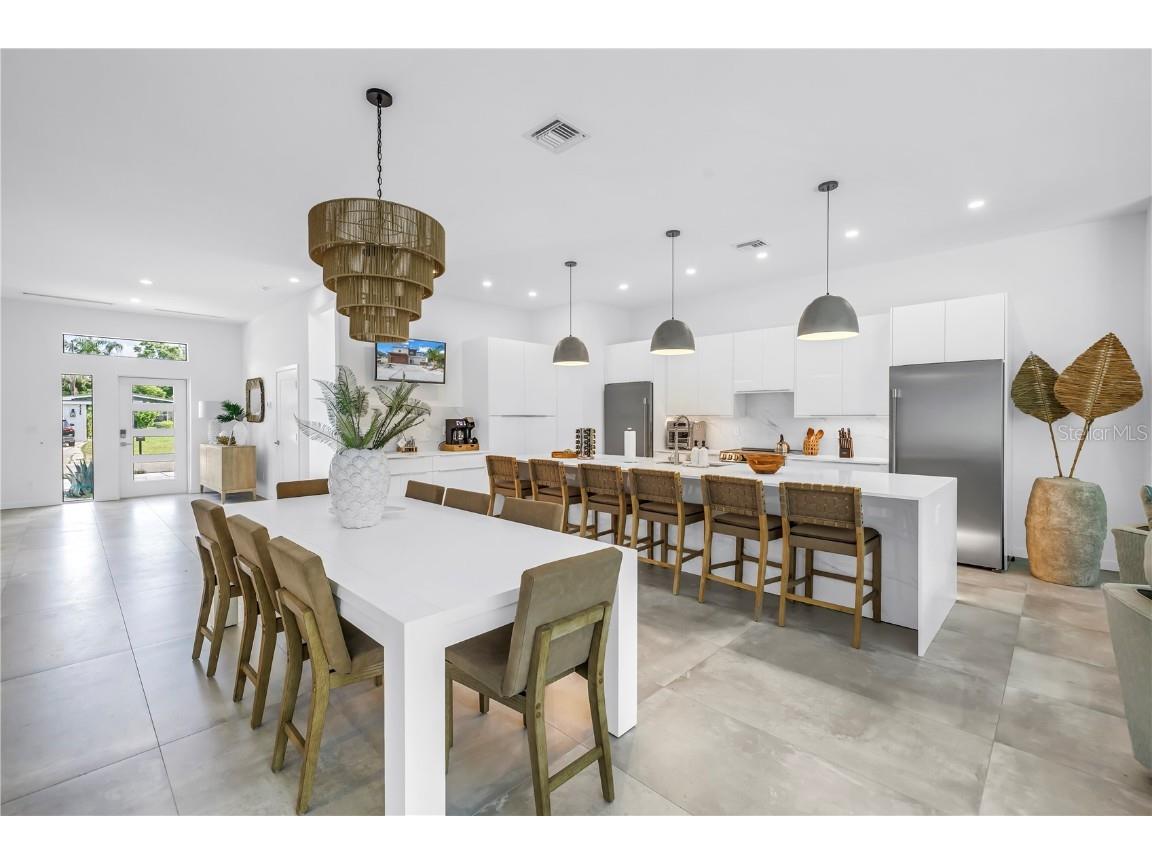 2314 Floyd Street Sarasota FL 34239 A4654349 image12