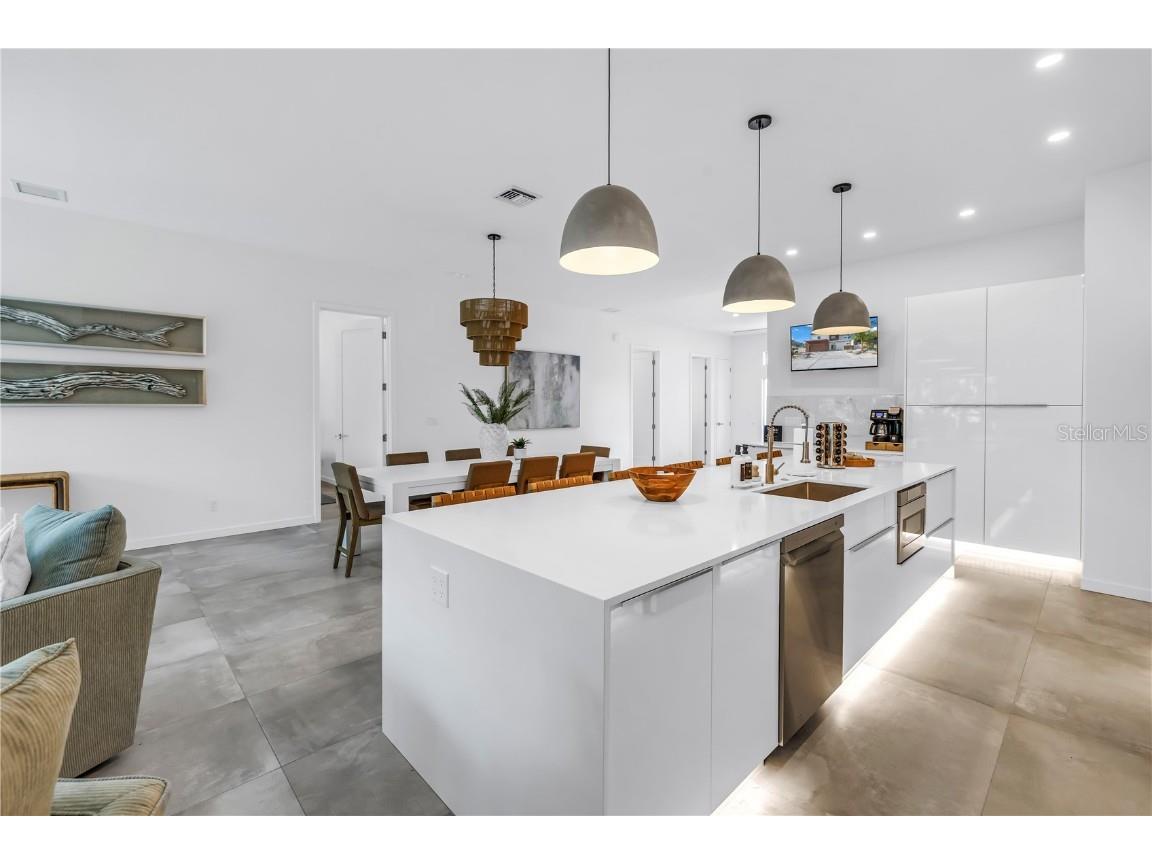 2314 Floyd Street Sarasota FL 34239 A4654349 image18