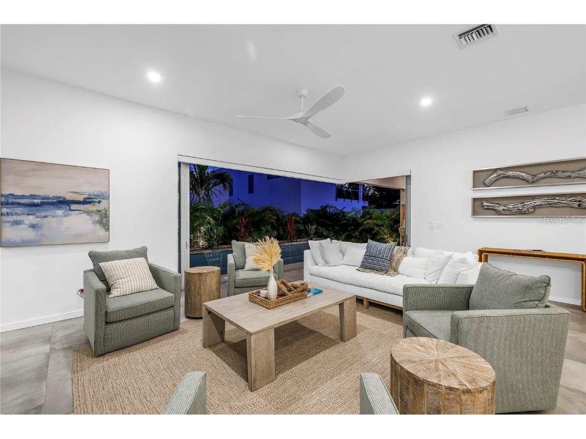 2314 Floyd Street Sarasota FL 34239 A4654349 image23