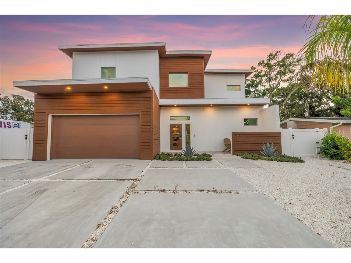 2314 Floyd Street Sarasota FL 34239 A4654349 image3