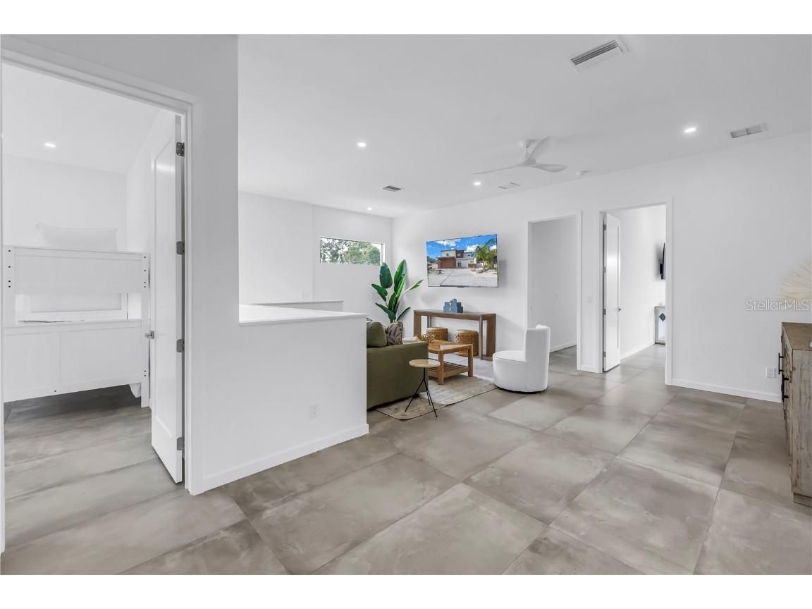 2314 Floyd Street Sarasota FL 34239 A4654349 image34