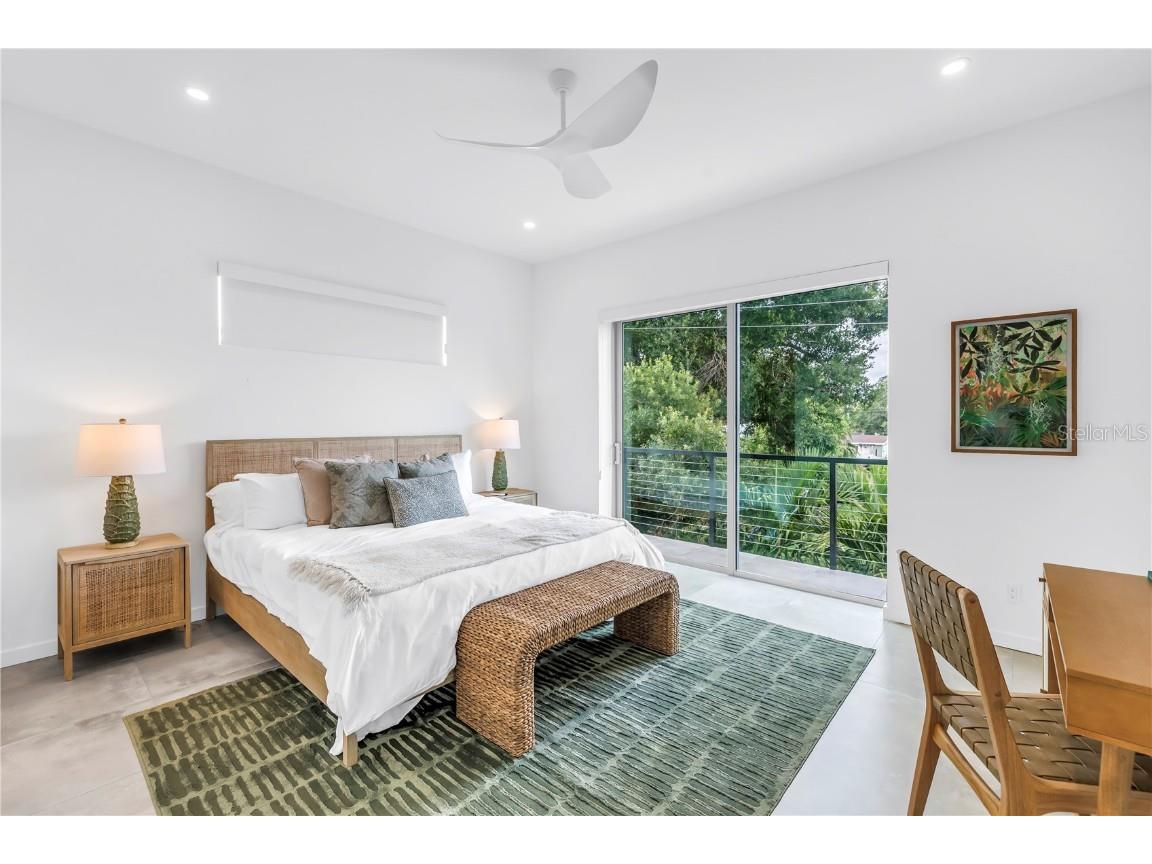 2314 Floyd Street Sarasota FL 34239 A4654349 image47