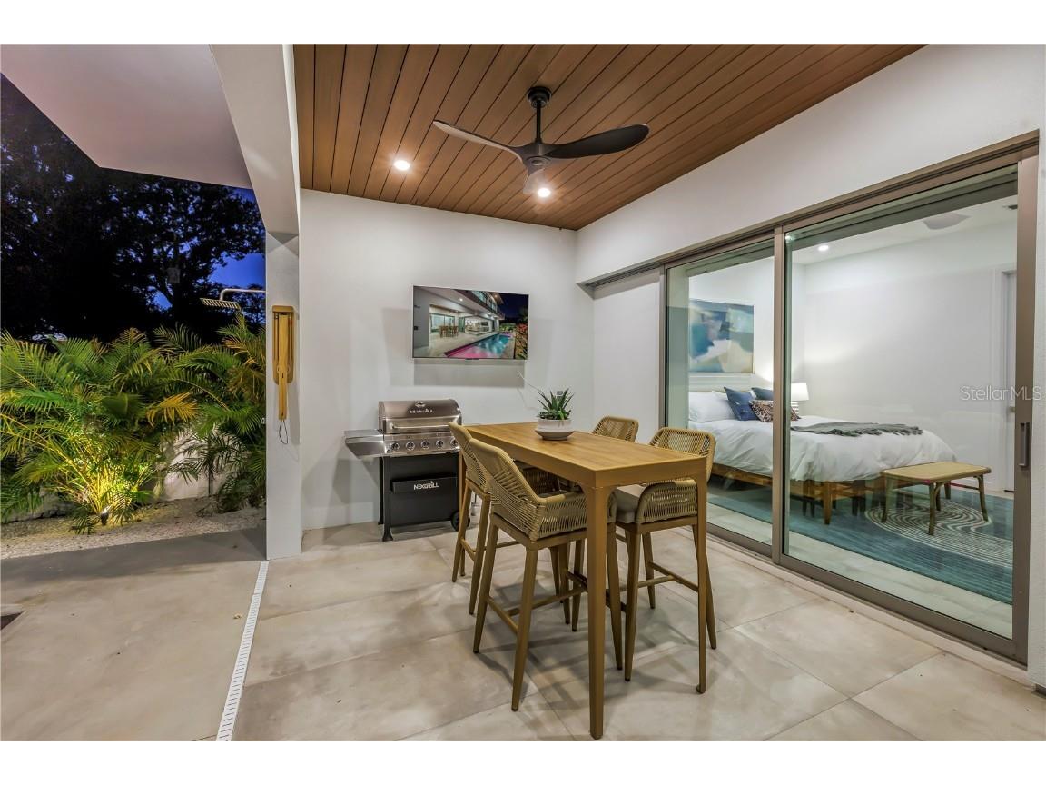 2314 Floyd Street Sarasota FL 34239 A4654349 image61