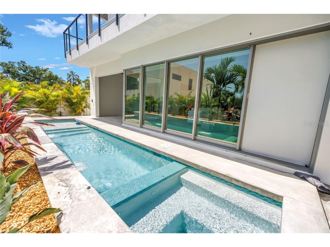 2314 Floyd Street Sarasota FL 34239 A4654349 image66