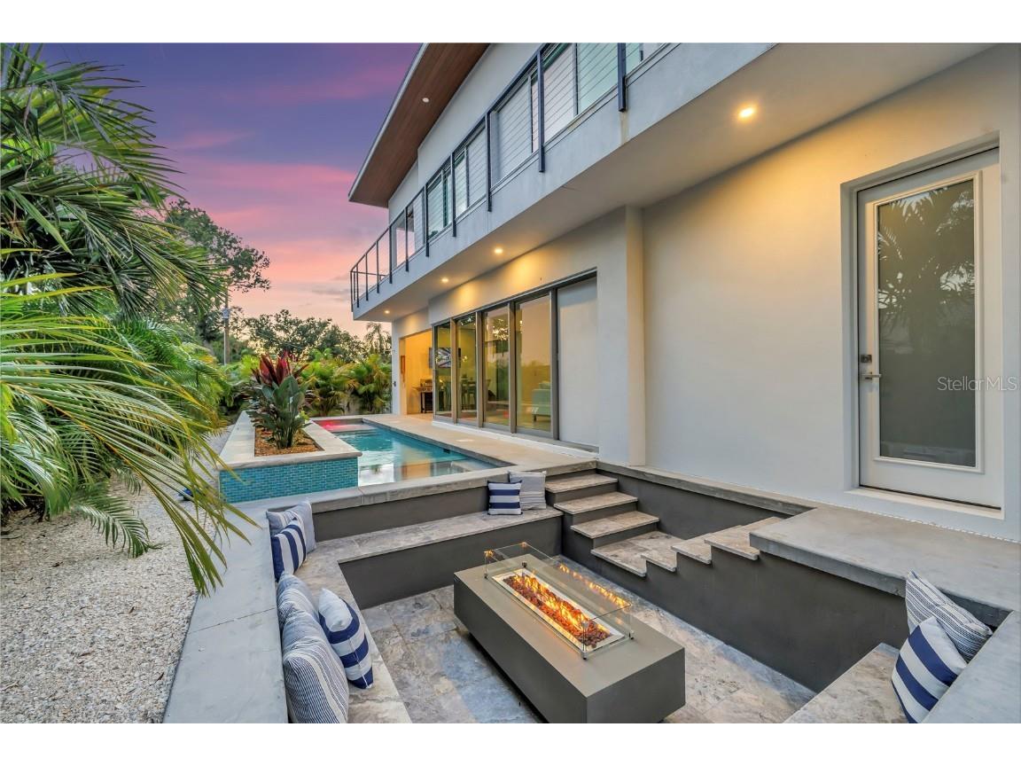 2314 Floyd Street Sarasota FL 34239 A4654349 image77