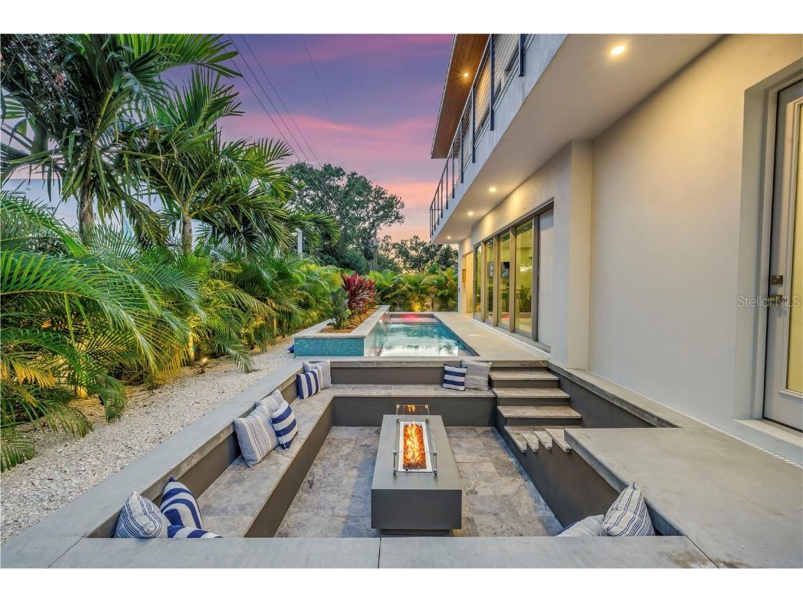 2314 Floyd Street Sarasota FL 34239 A4654349 image79