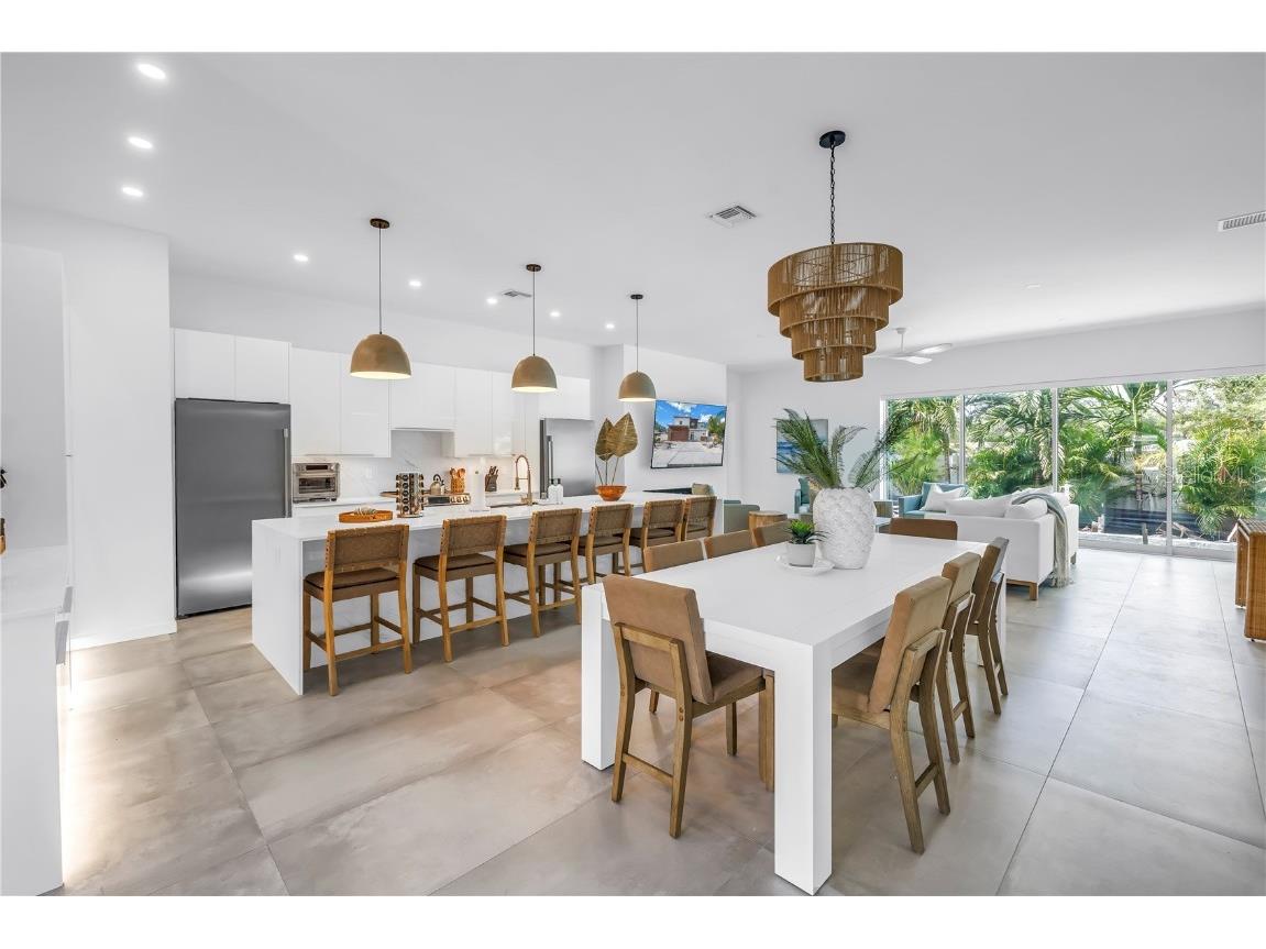 2314 Floyd Street Sarasota FL 34239 A4654349 image9