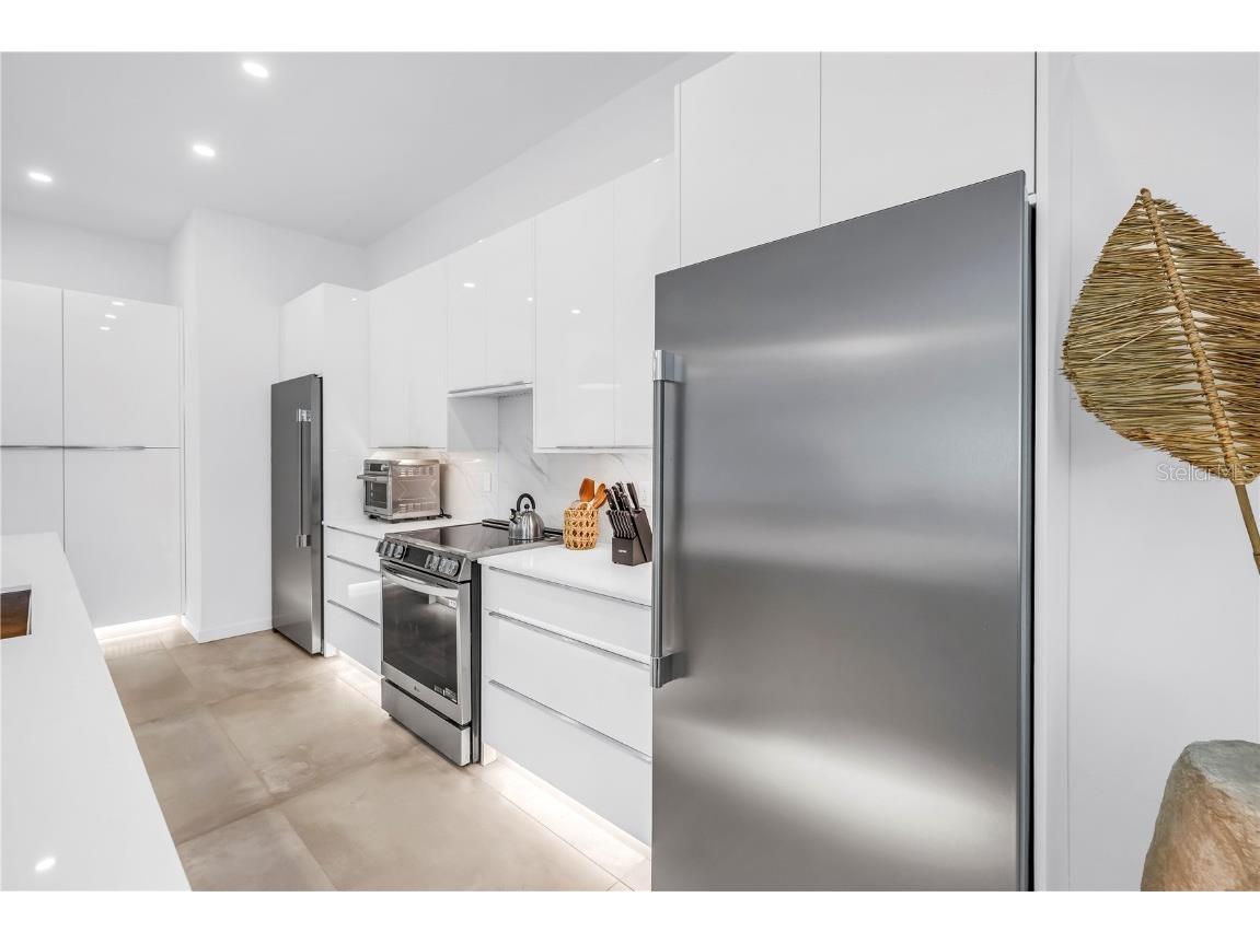 2314 Floyd Street Sarasota FL 34239 A4657259 image16