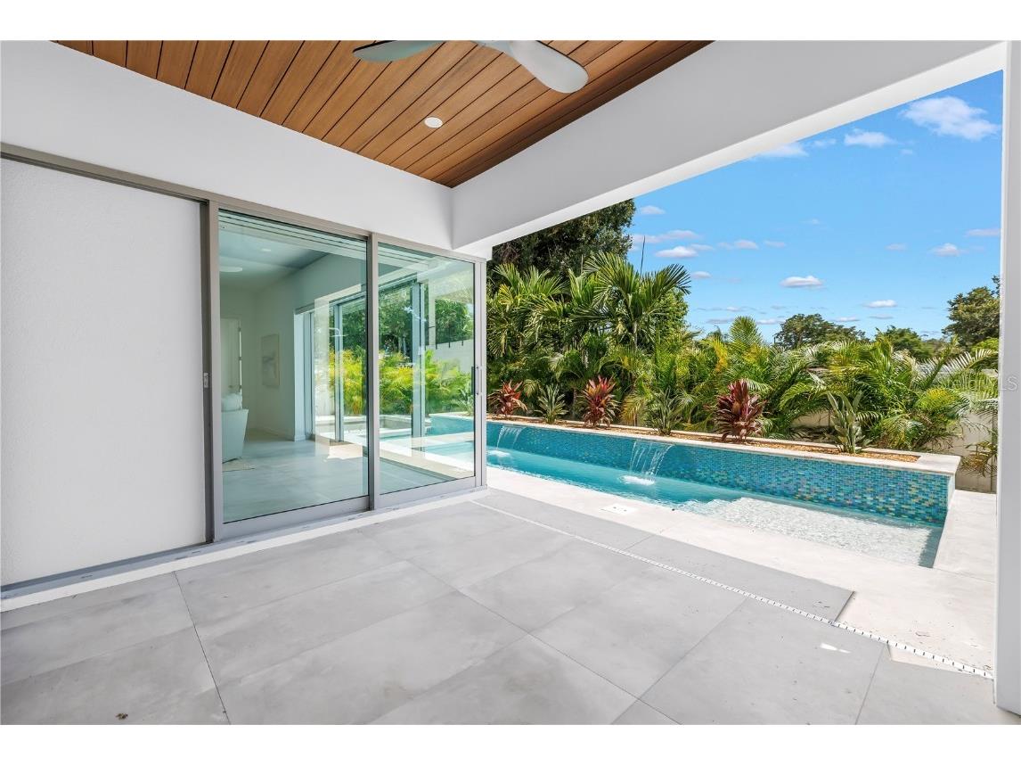 2314 Floyd Street Sarasota FL 34239 A4657259 image63