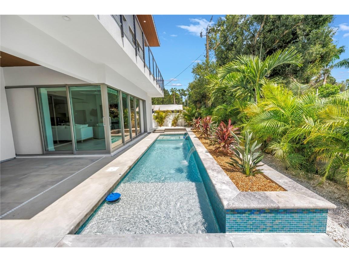 2314 Floyd Street Sarasota FL 34239 A4657259 image72