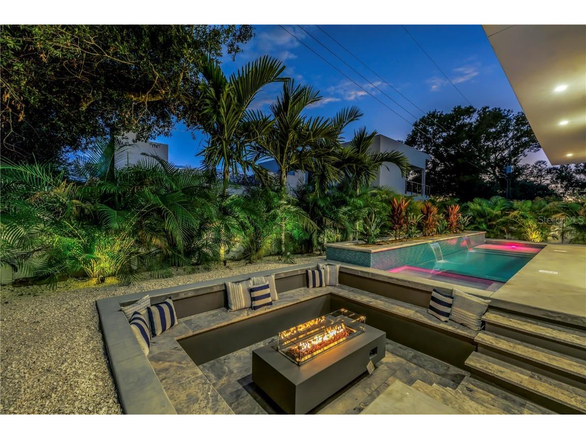 2314 Floyd Street Sarasota FL 34239 A4657259 image83