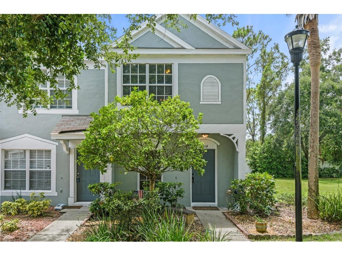 2314 Lake Woodberry Circle Brandon FL 33510 TB8400989 image1