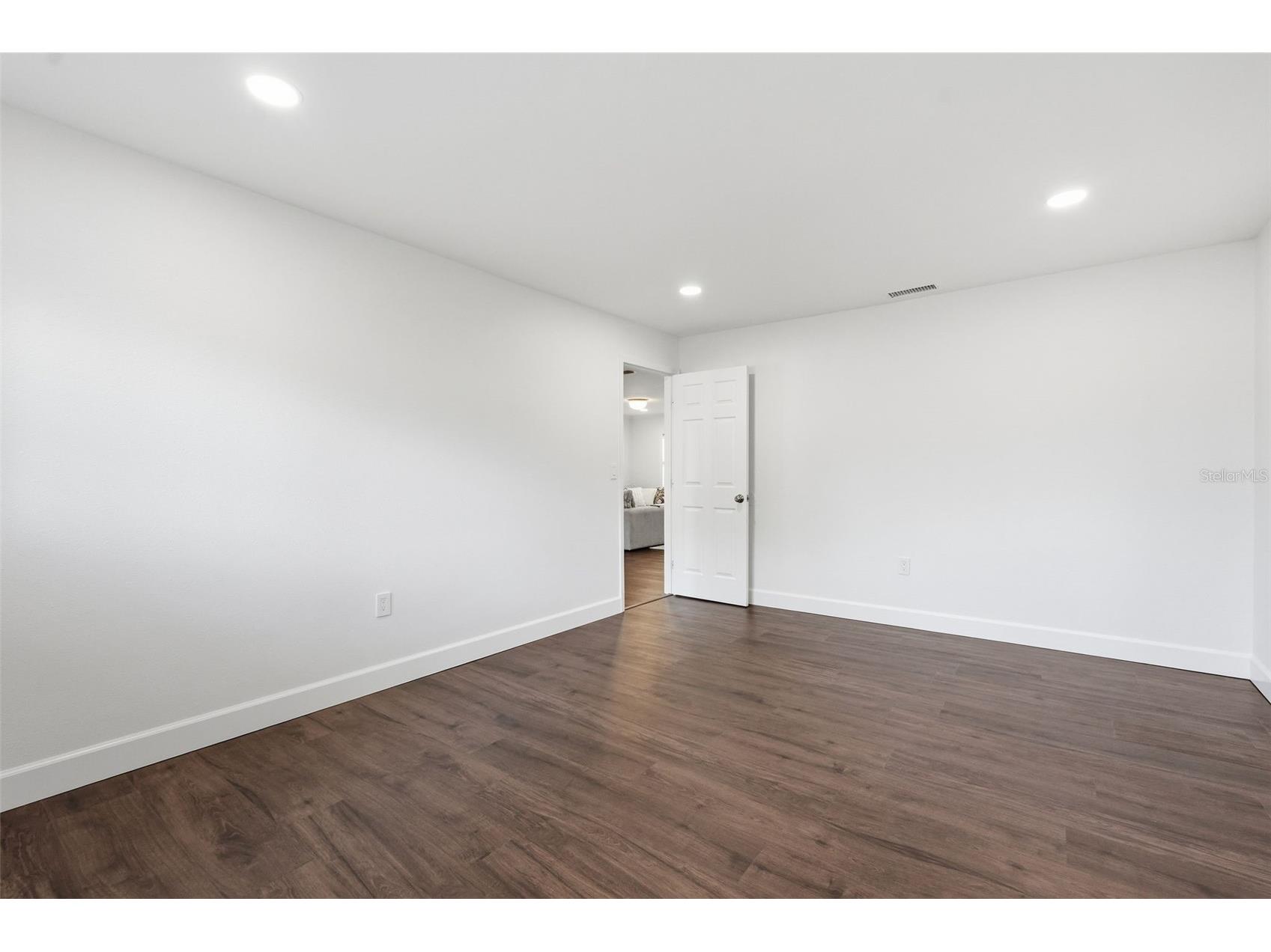 2314 Landon Terrace Palm Harbor FL 34683 TB8492430 image13